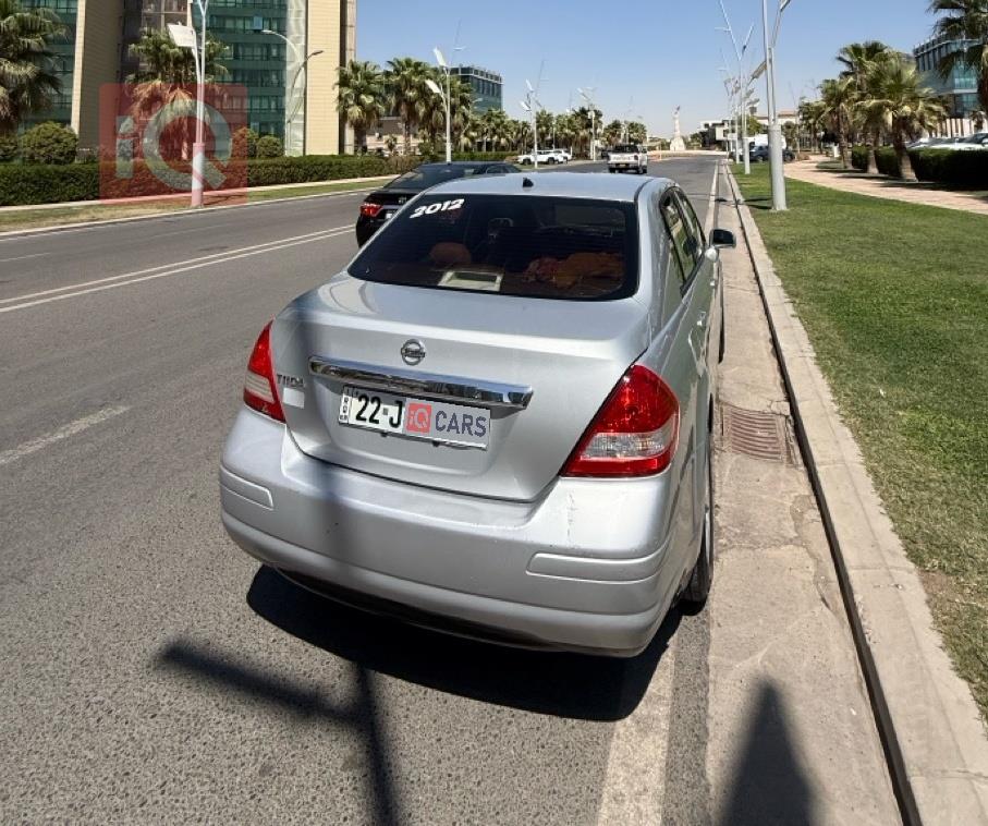 نیسان تیدا